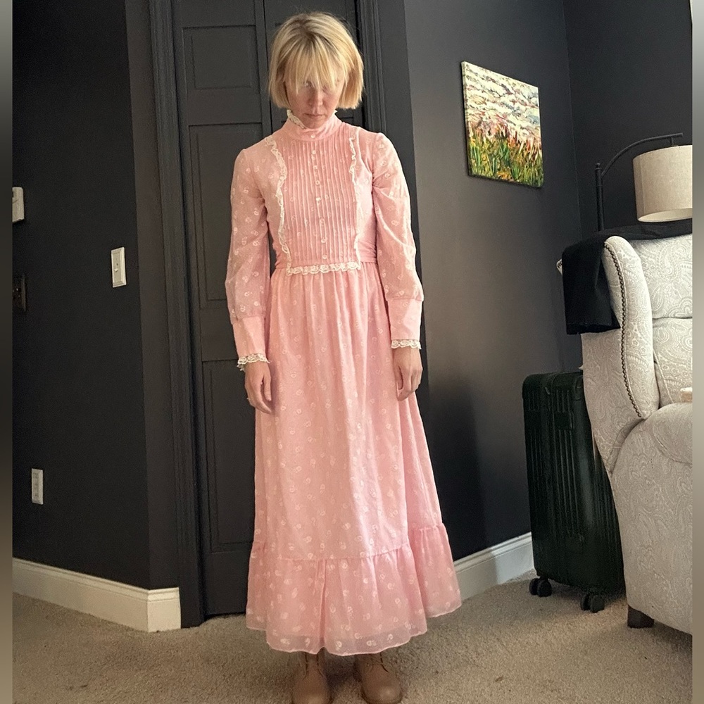 Creepy AF vintage dress